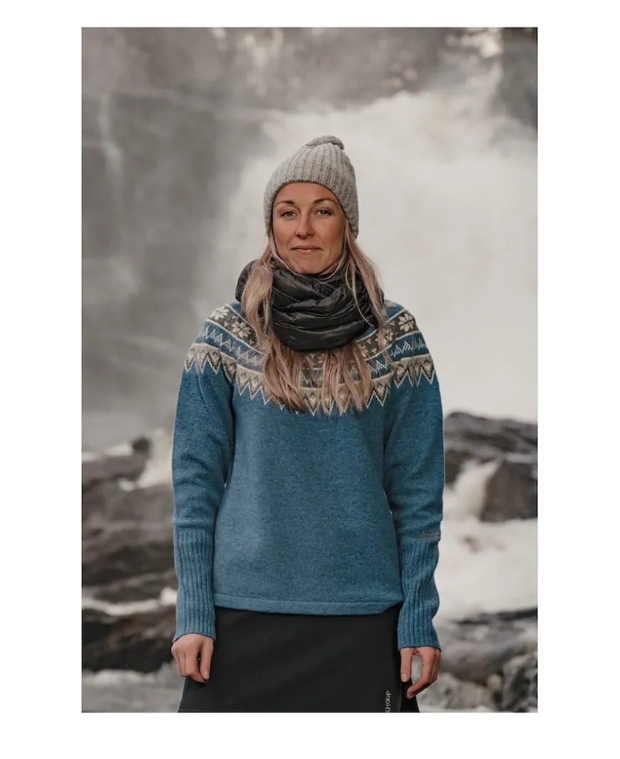 Scandinavian Sweater Women